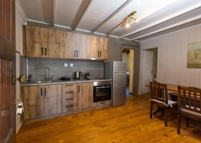 Casa de Férias Raise Mountain Polydrossos